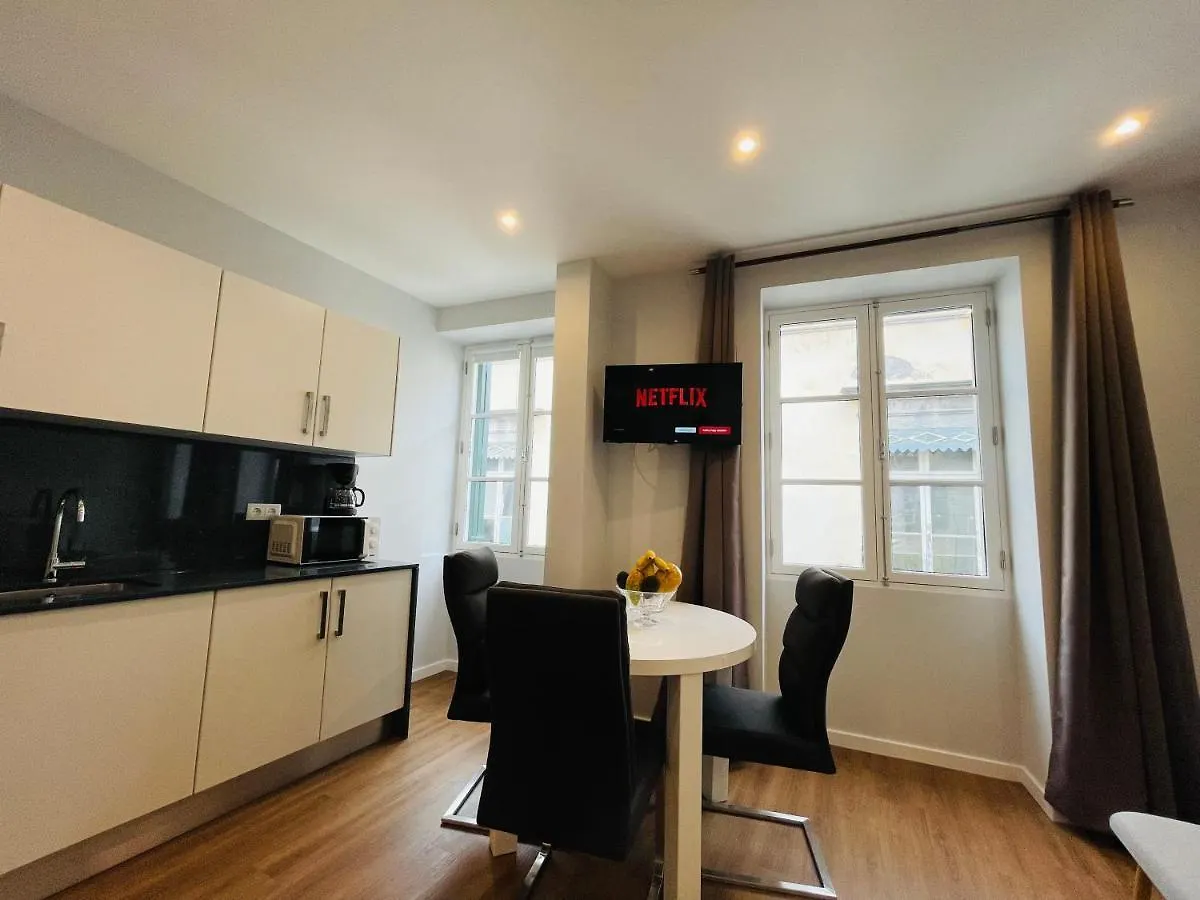 Living Funchal Apartments